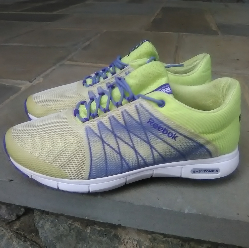 Reebok Sneakers Women's 9